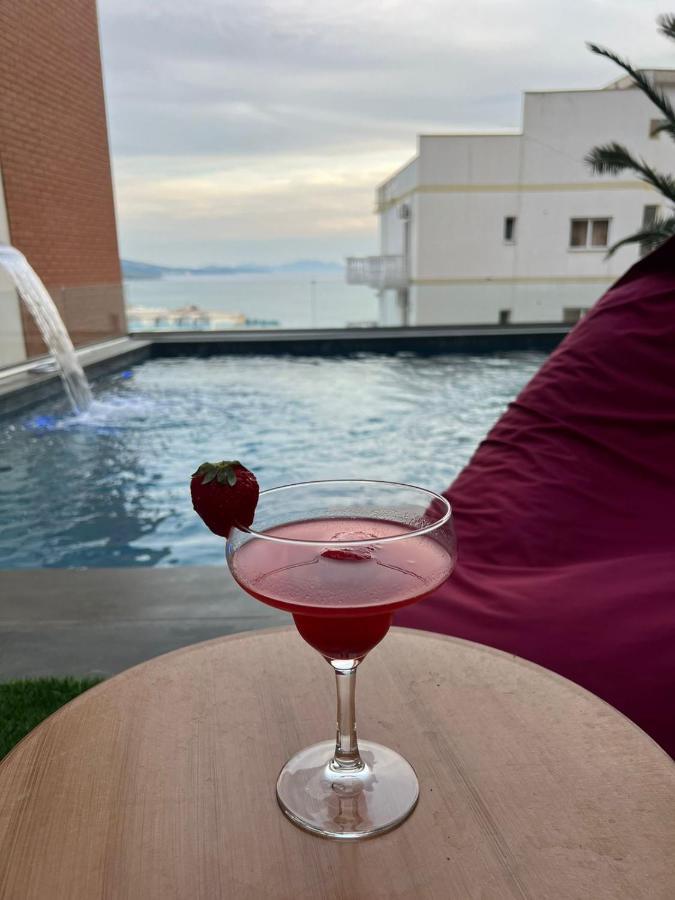 Paradiso Apartments Saranda Kültér fotó